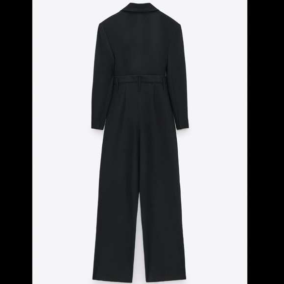 🚨⚡️(flash sale)⚡️🚨NWT ZARA Black Cut Out Jumpsuit LIMITED EDITION - Picture 3 of 8